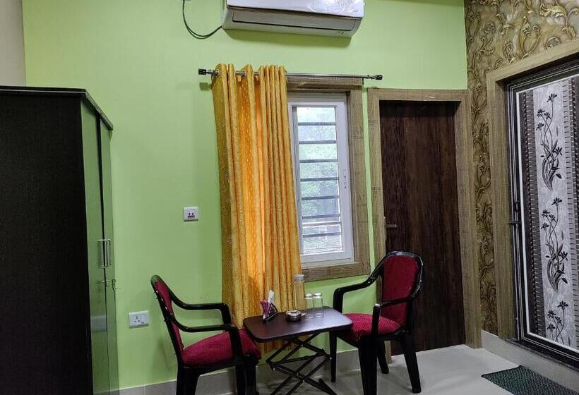 חדר סטנדרט עם מרפסת, Green Vista Resort