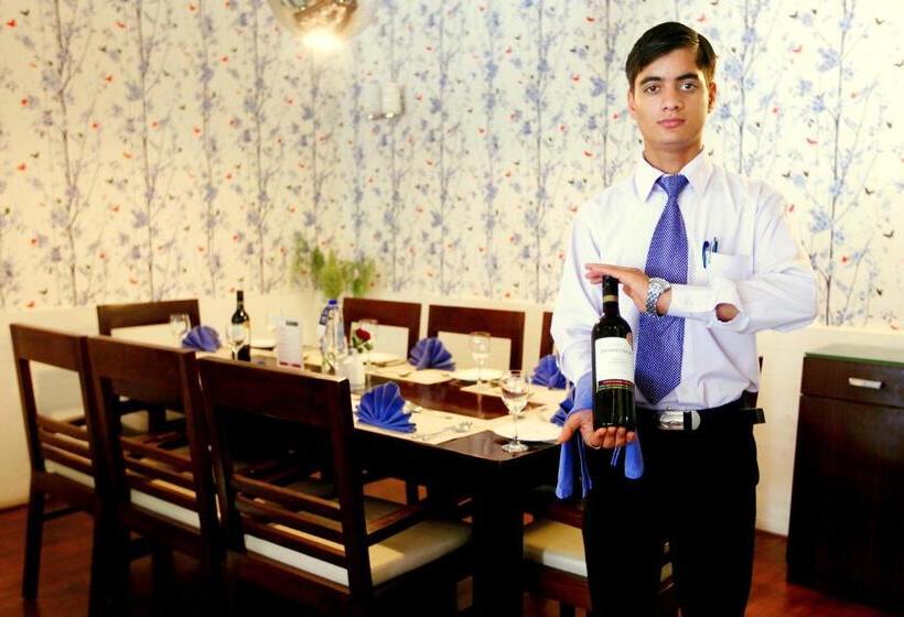 Номер Superior, K.c.cross Road