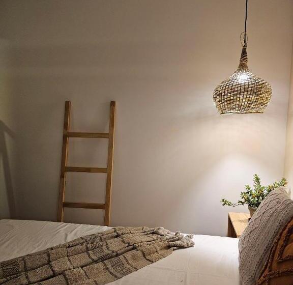 غرفة قياسية, Luum Boutique