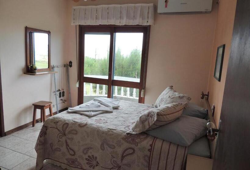 חדר סטנדרט לארבעה נוף לים, Sereia