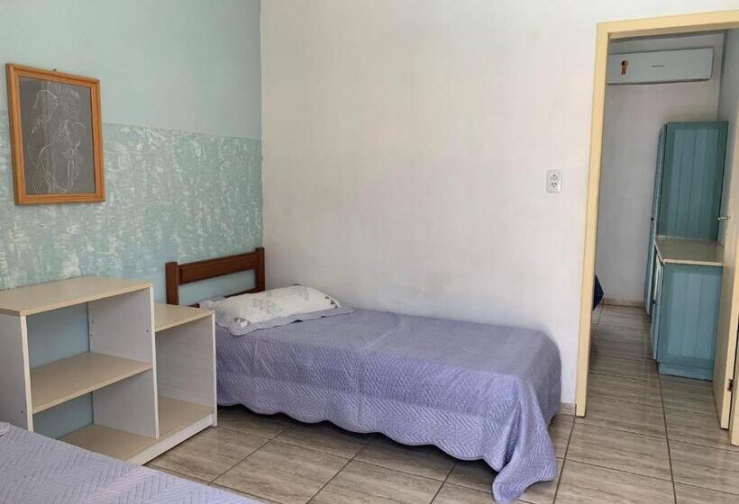 דירת חדר נוף לגינה, Sereia