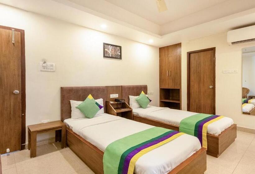 Habitació Estàndard, Treebo Swagatam Inn