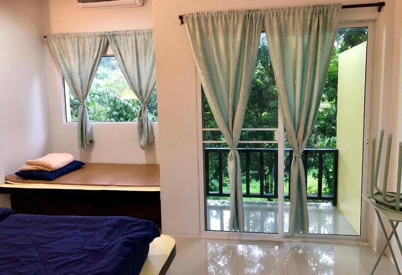 豪华房间, Chillchillsangkhlaburi โรงแรมชิลชิลสังขละบุรี