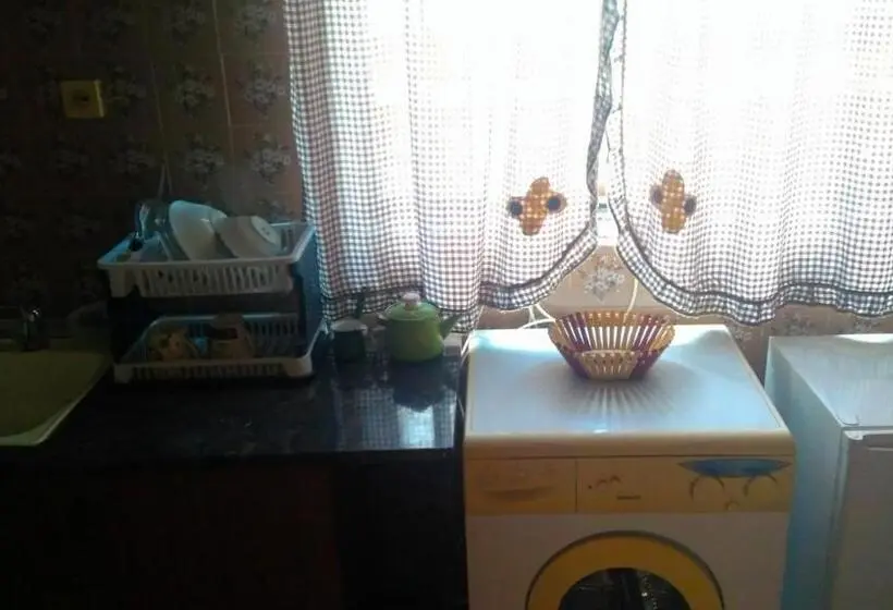 اتاق استاندارد با چشم‌انداز باغ, Colibri Home