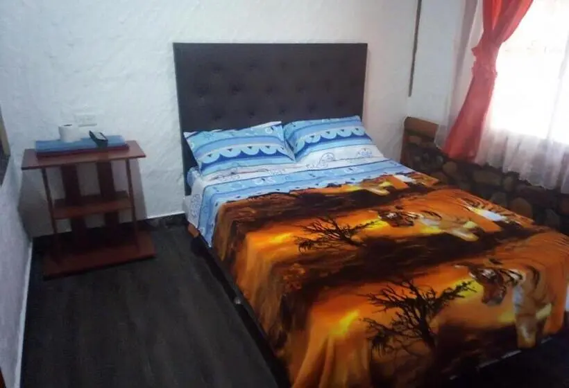 Standard-huone Vuoristonäkymä, Hostal Aventura