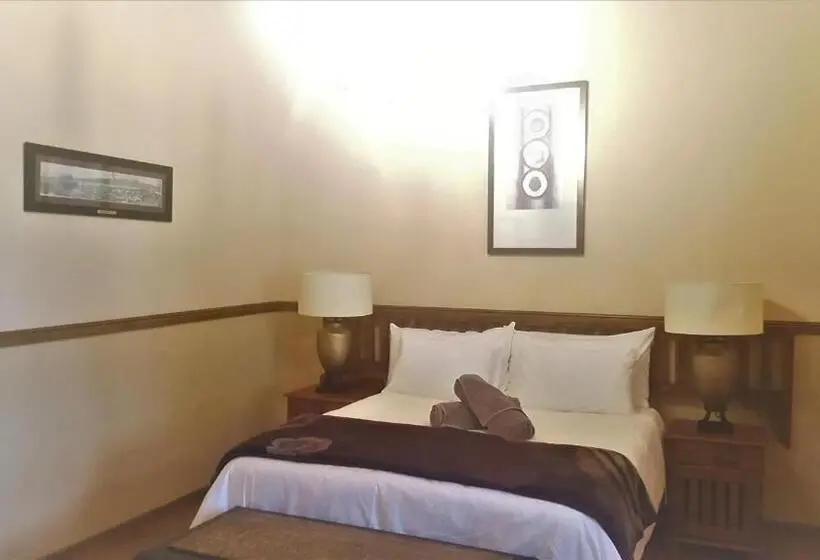 デラックススイート, Uniondale Guest Lodge