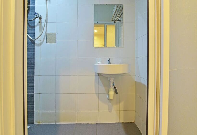 Номер Стандарт, V Hotel Sri Gombak