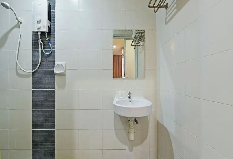 スタンダードトリプルルーム, V Hotel Sri Gombak
