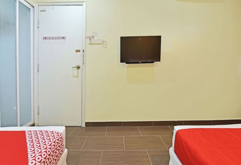 غرفة قياسية ثلاثية, V Hotel Sri Gombak