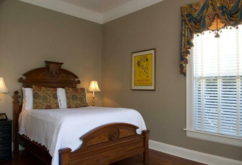 １ベッドルームハウス, Bluff View Inn