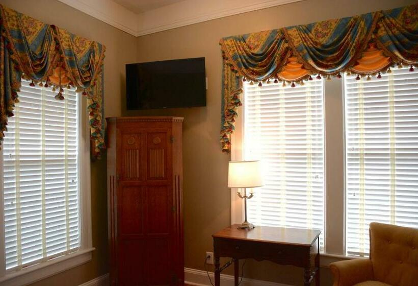 １ベッドルームハウス, Bluff View Inn