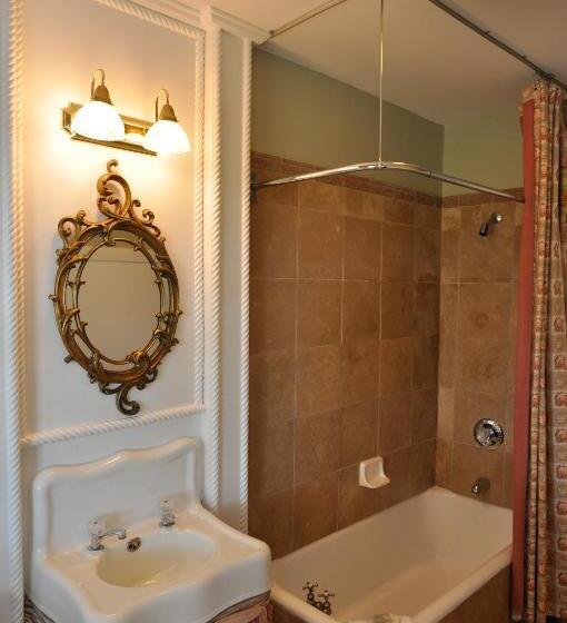 １ベッドルームハウス, Bluff View Inn