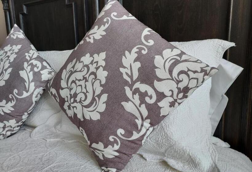 １ベッドルームハウス, Bluff View Inn