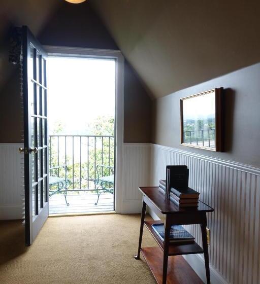 キングサイズベッドのスイートルーム, Bluff View Inn