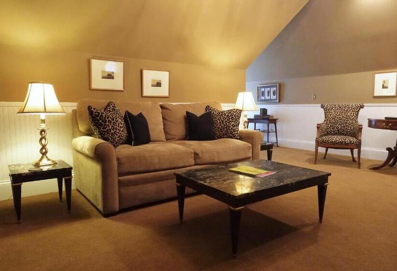 キングサイズベッドのスイートルーム, Bluff View Inn