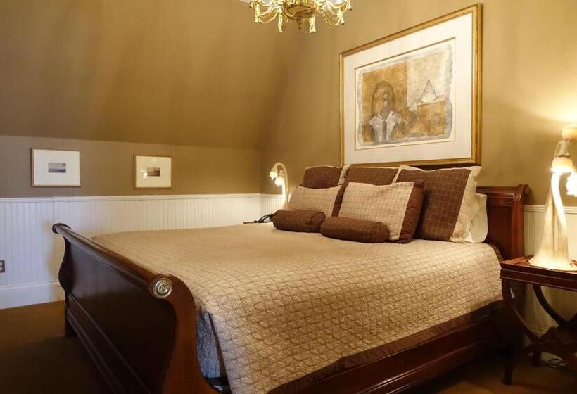 キングサイズベッドのスイートルーム, Bluff View Inn