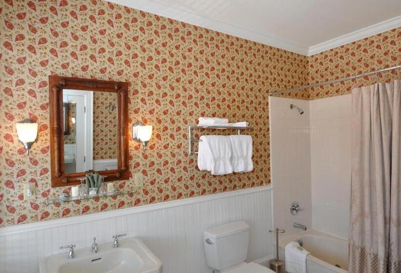 １ベッドルームハウス, Bluff View Inn