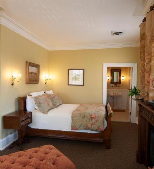 １ベッドルームハウス, Bluff View Inn