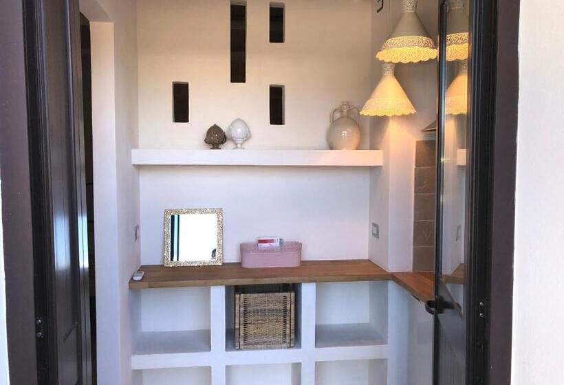 סטודיו דלוקס, Mazzara Farm