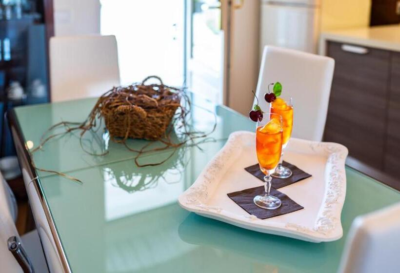 Люкс, Palazzo Scotto