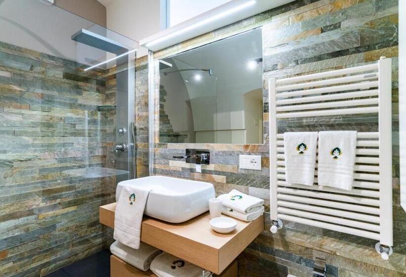 Люкс, Palazzo Scotto