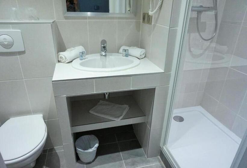 Номер Стандарт, De La Couronne