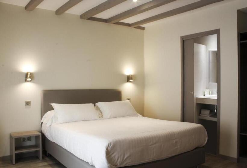 Номер Superior, De La Couronne