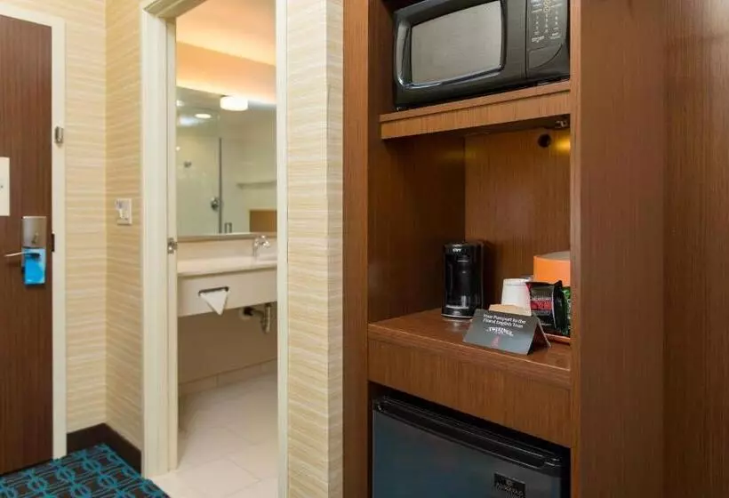 キングサイズベッドのスイートルーム, Fairfield Inn & Suites By Marriott Sacramento Folsom