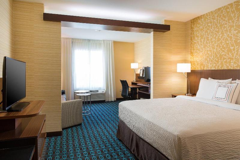 Люкс Кровать Кинг, Fairfield Inn & Suites By Marriott Sacramento Folsom