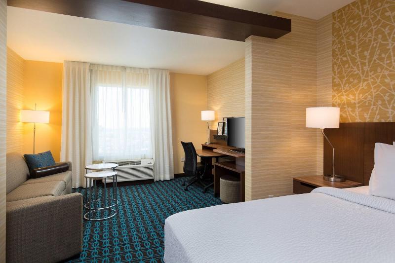 Люкс Кровать Кинг, Fairfield Inn & Suites By Marriott Sacramento Folsom