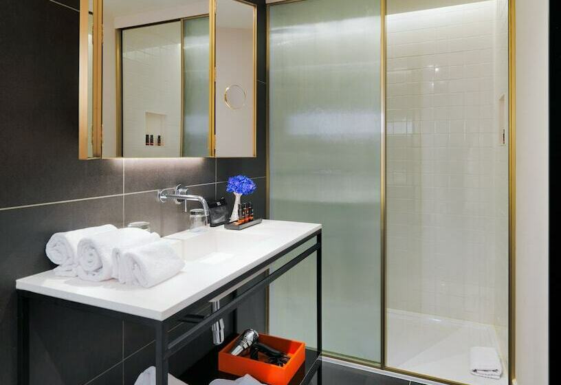 Номер Deluxe, H10 Casa Mimosa 4* Sup