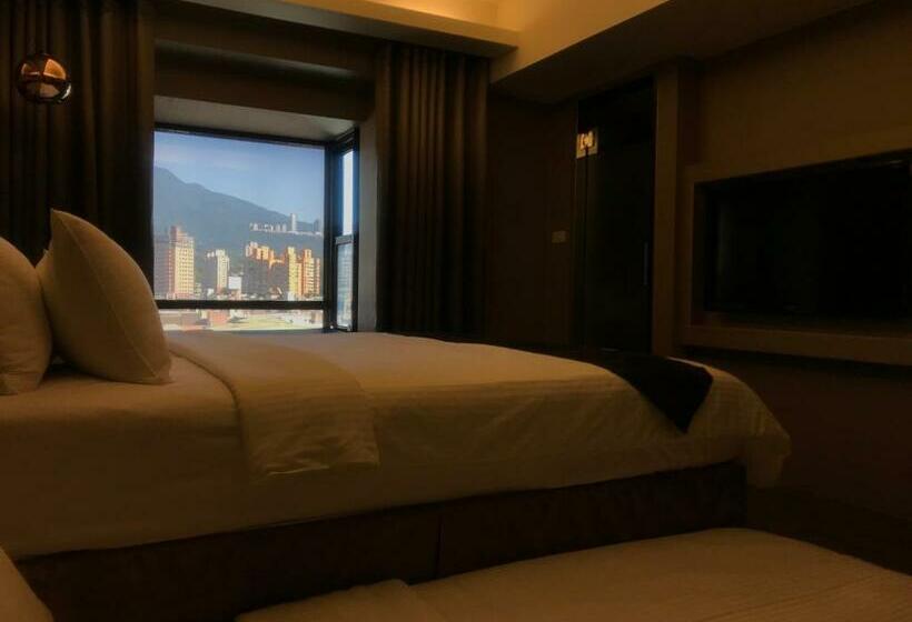 Deluxe Room Mountain View, Open Room