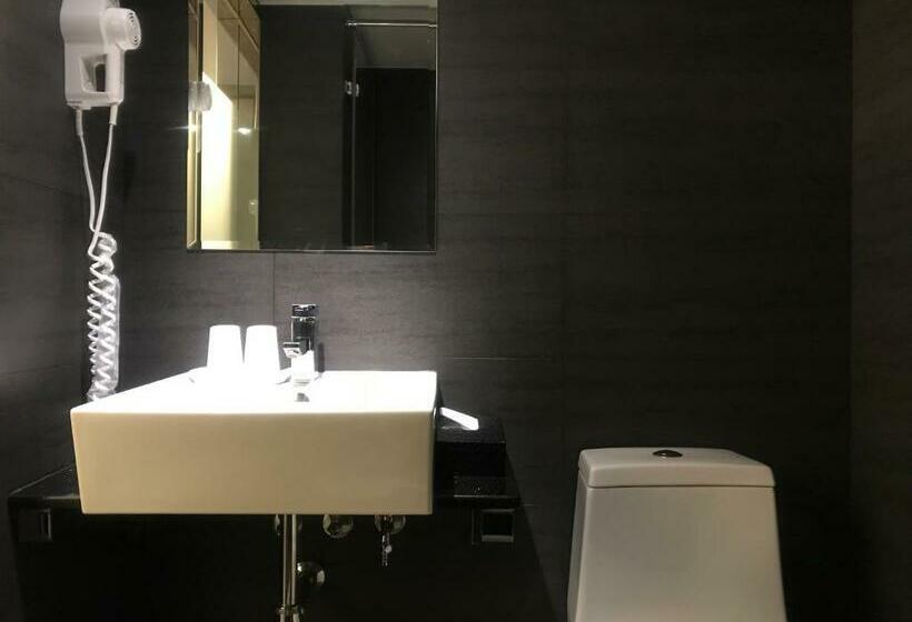 Deluxe Room Mountain View, Open Room