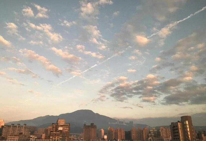 Deluxe Room Mountain View, Open Room