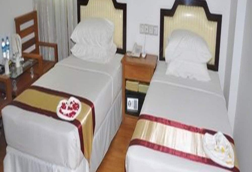 اتاق لوکس, Paragon