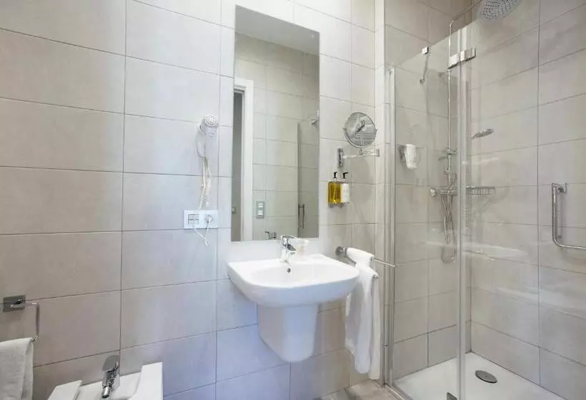 ３ベッドルームアパートメント, Legazpi Doce Rooms & Suites