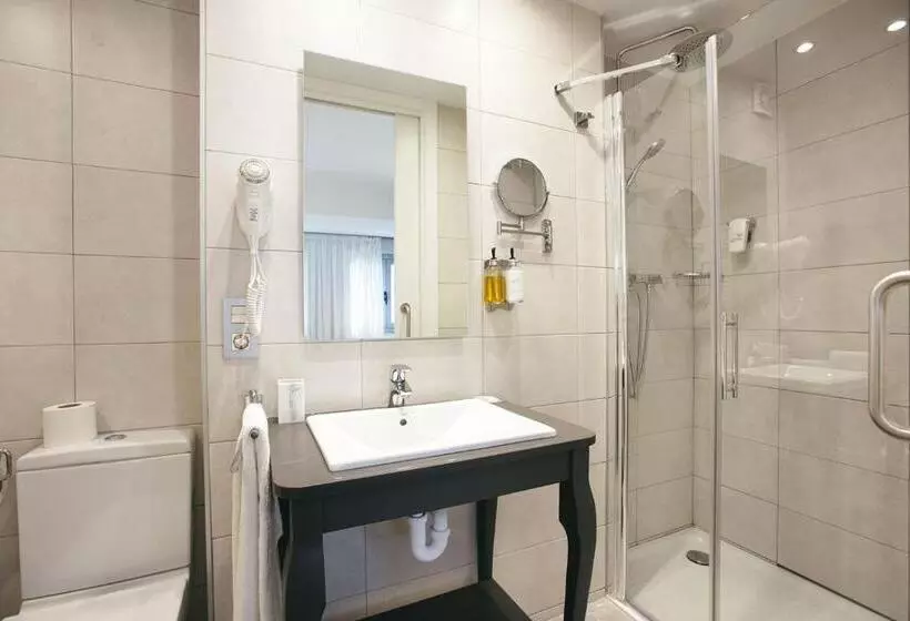 １ベッドルームペントハウスアパート, Legazpi Doce Rooms & Suites