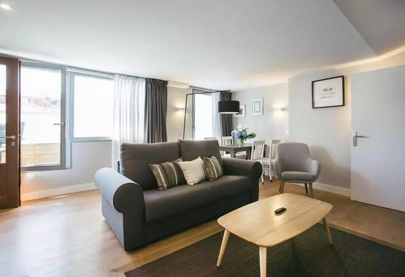 １ベッドルームペントハウスアパート, Legazpi Doce Rooms & Suites