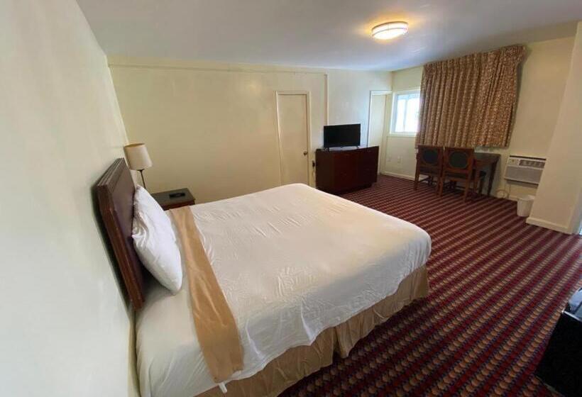 스탠다드 룸 킹사이즈 침대, Ac Suites