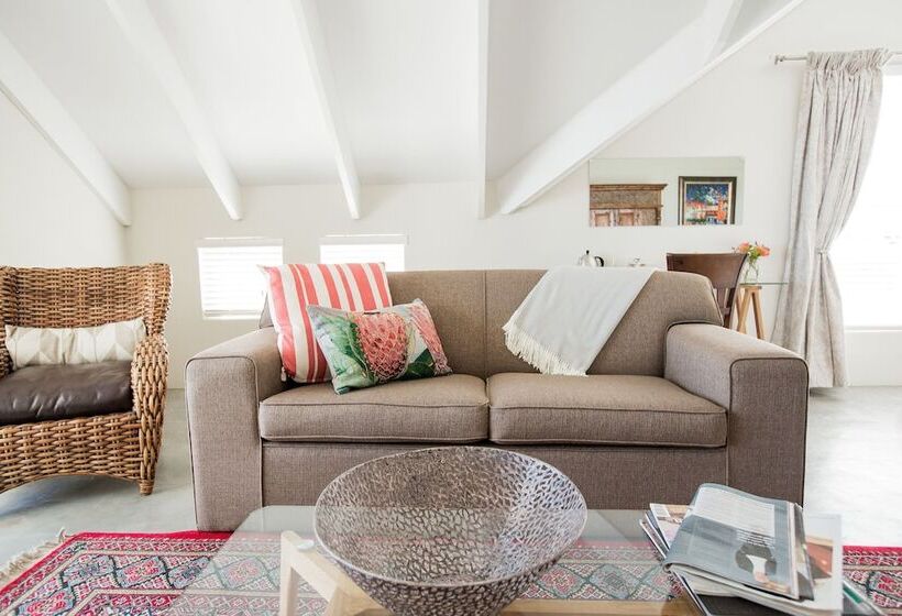 جناح ديلوكس, De Linden Boutique Guest House