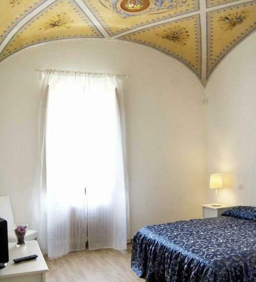 اتاق استاندارد, Relais La Corte Dei Cavalieri