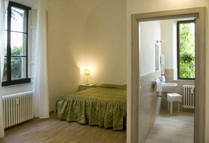 اتاق استاندارد, Relais La Corte Dei Cavalieri