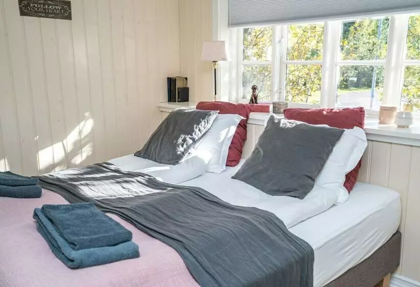اتاق لوکس, Skyr Guesthouse