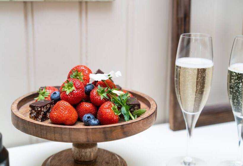 اتاق لوکس, Skyr Guesthouse