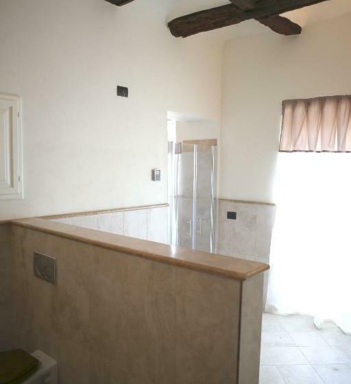 جناح جونيور, Villa Sibilla