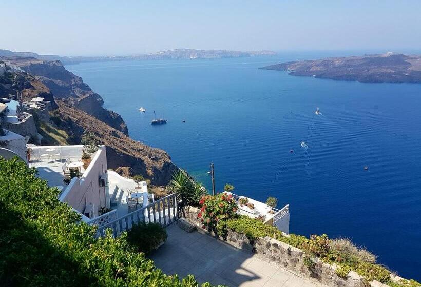 Полулюкс с Бассейном, Kratiras View Luxury Suites