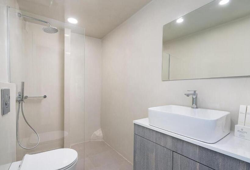 Люкс с гидромассажем, Kratiras View Luxury Suites