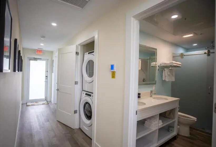 デラックススイート, Sugarloaf Key Hotel At Koa Resort