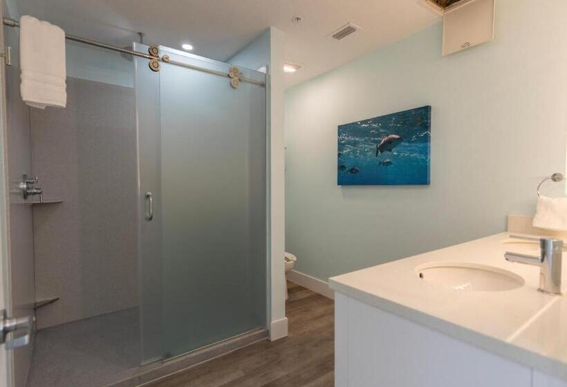 جناح سوبيريور مطل علي البحر, Sugarloaf Key Hotel At Koa Resort