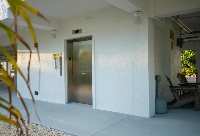 オーシャンビュースイート, Sugarloaf Key Hotel At Koa Resort